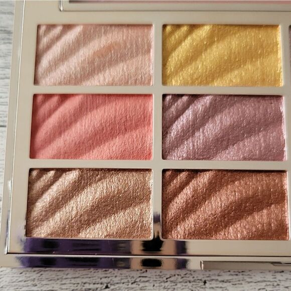 Ciate London The Velvet Palette - Picture 5 of 8